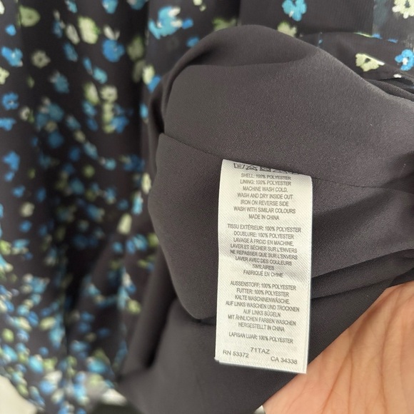 French Connection Women's Size Medium Blue Floral Ferna Bella Smock Dress - Picture 5 of 6